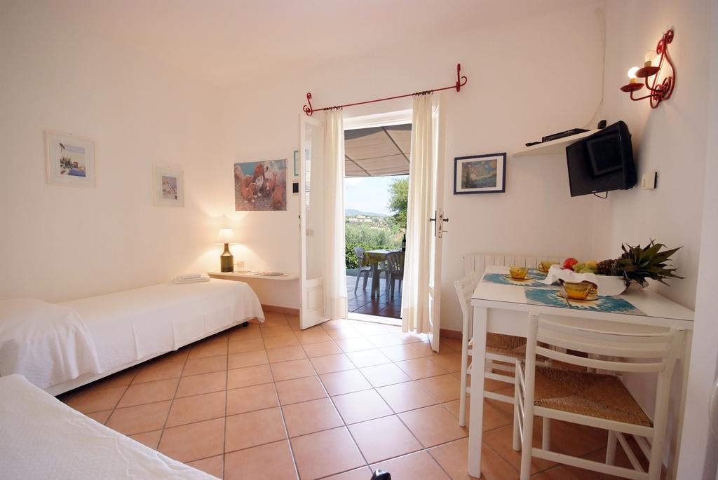 Casa Vacanze Dino Apartment Capoliveri  Exterior photo